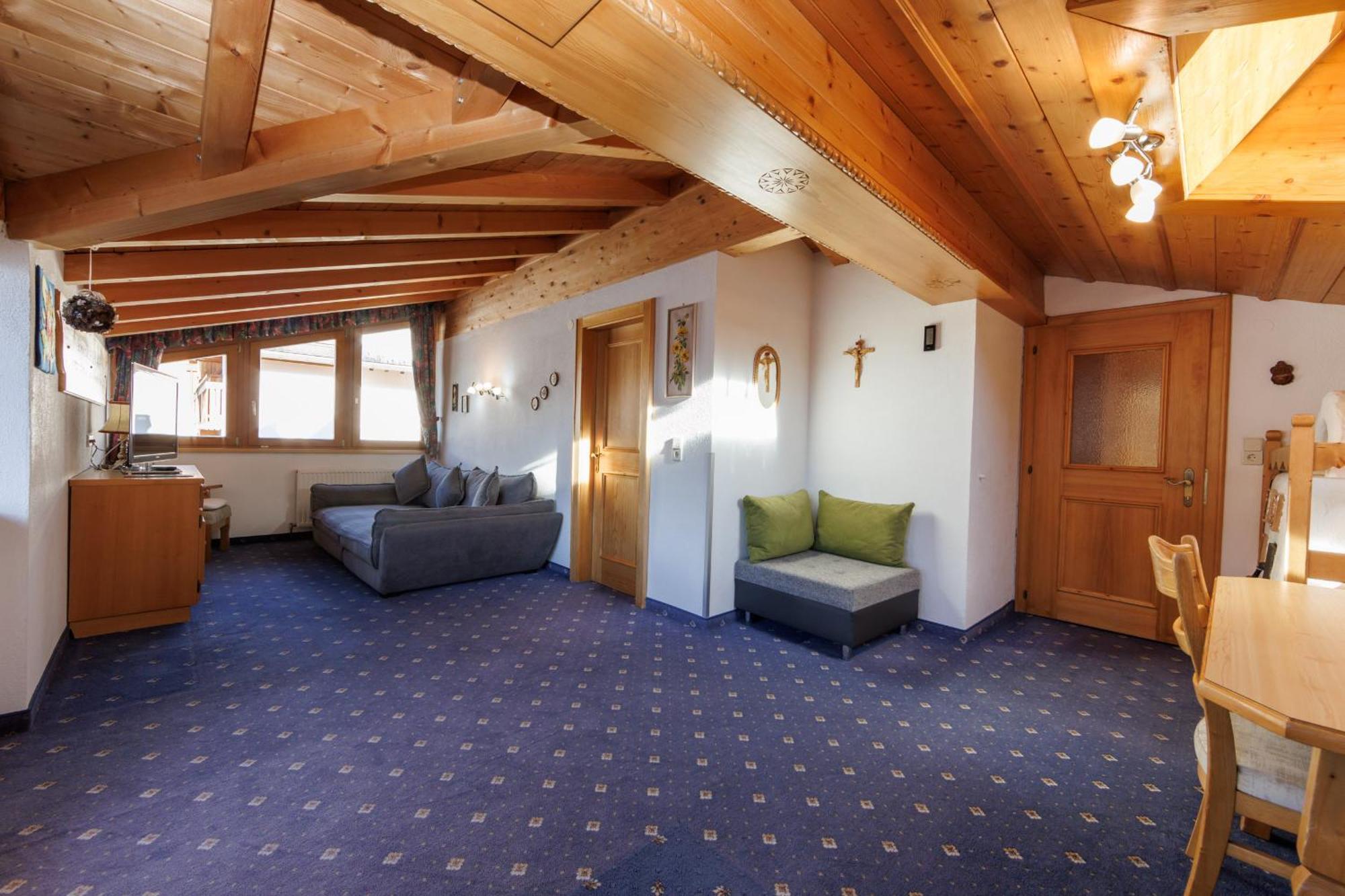 Haus Diana Apartment Зерфаус Екстериор снимка